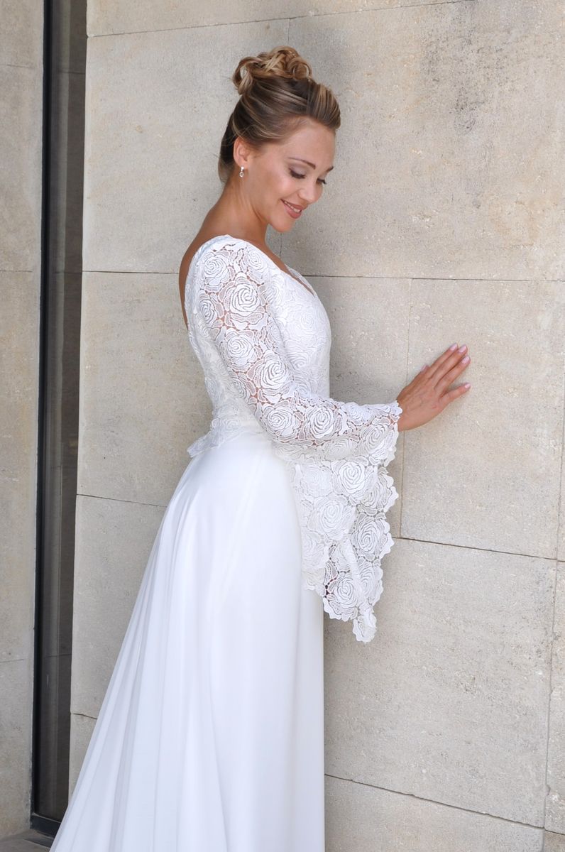 Robe de mariage manches longues en dentelle