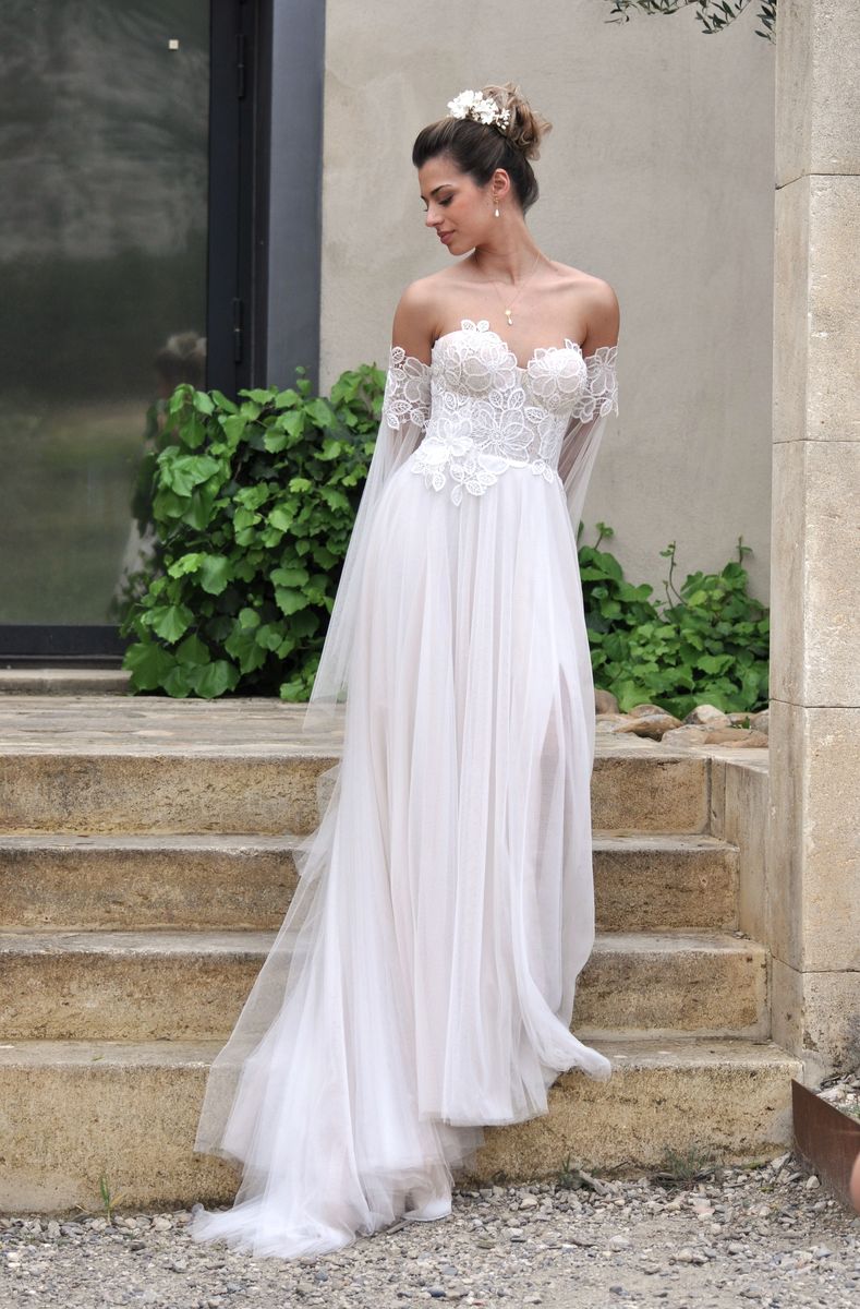 Robe de mariée bohème avec manches longues