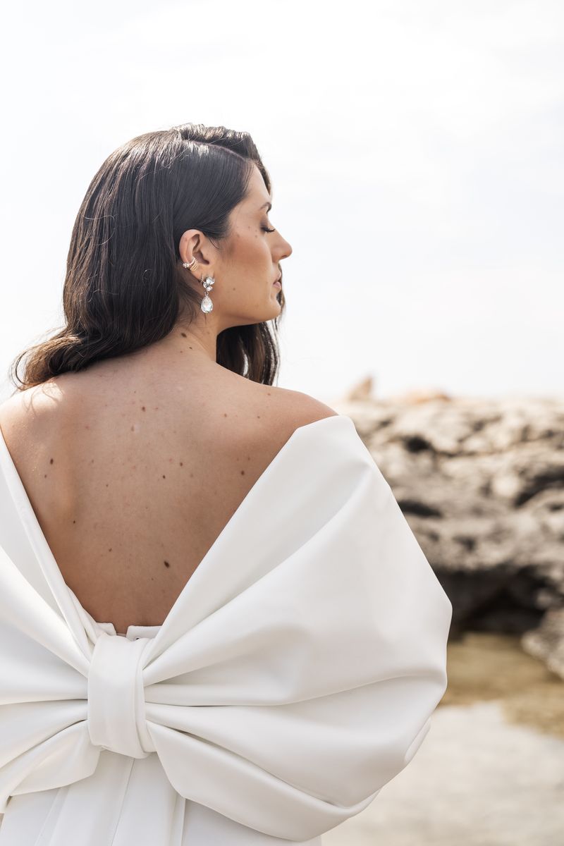 Manteau et robe de mariée originale