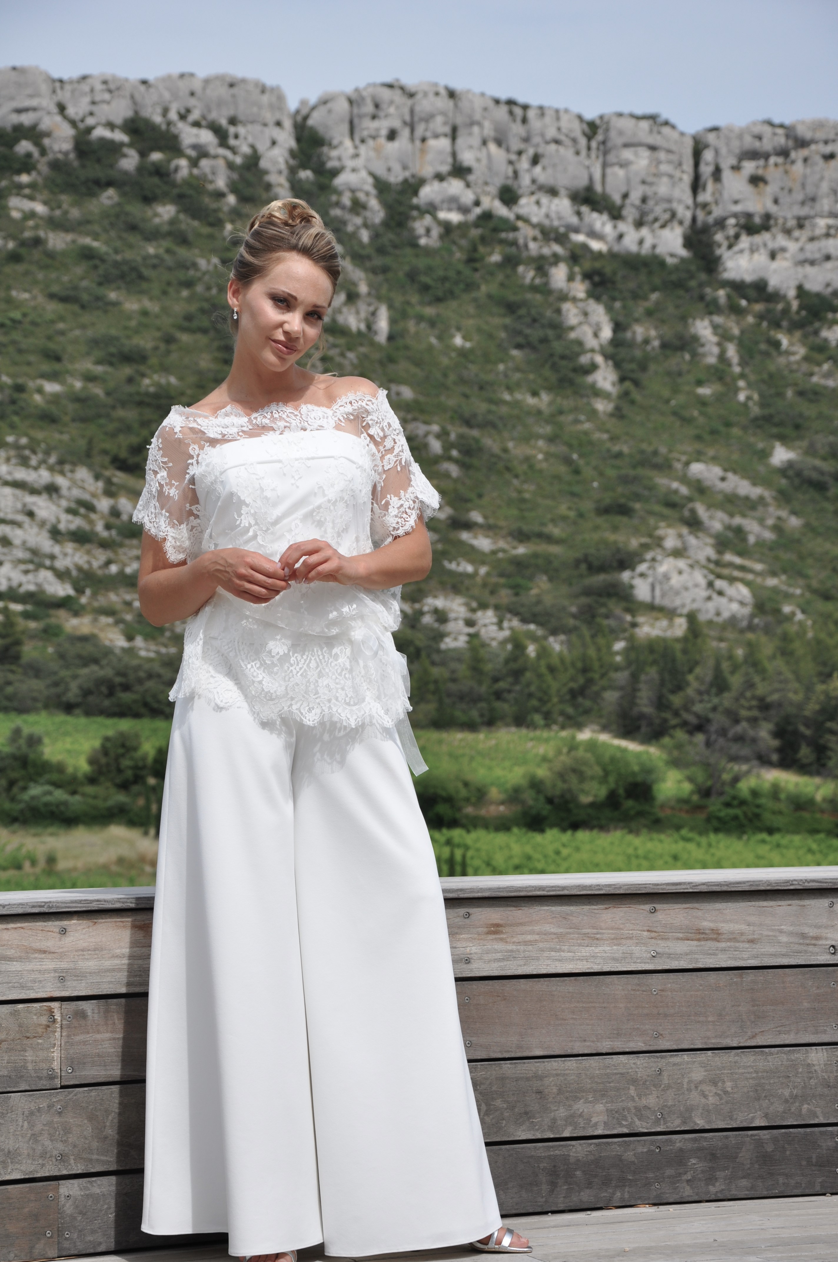 Robe de mariée pantalon pour mariage civil