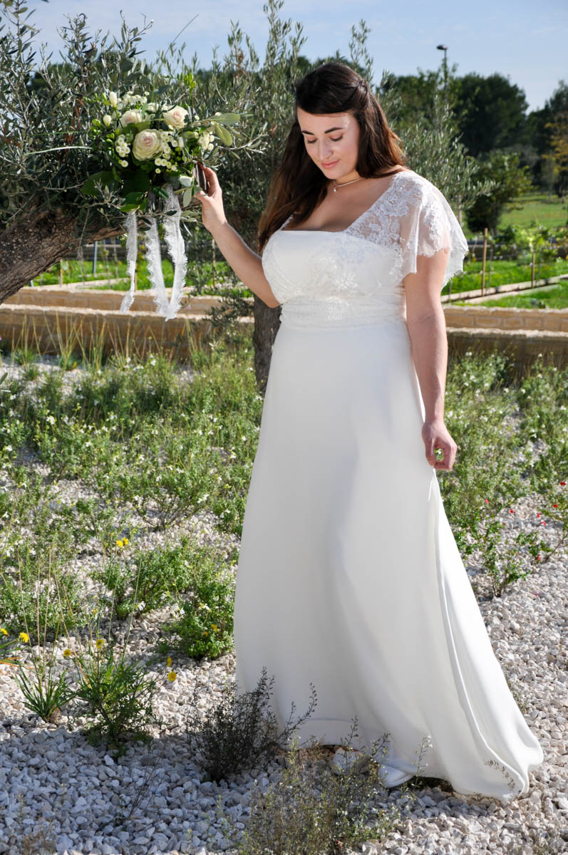 FRIGOLET robe de mariée grande taille tout en fluidité